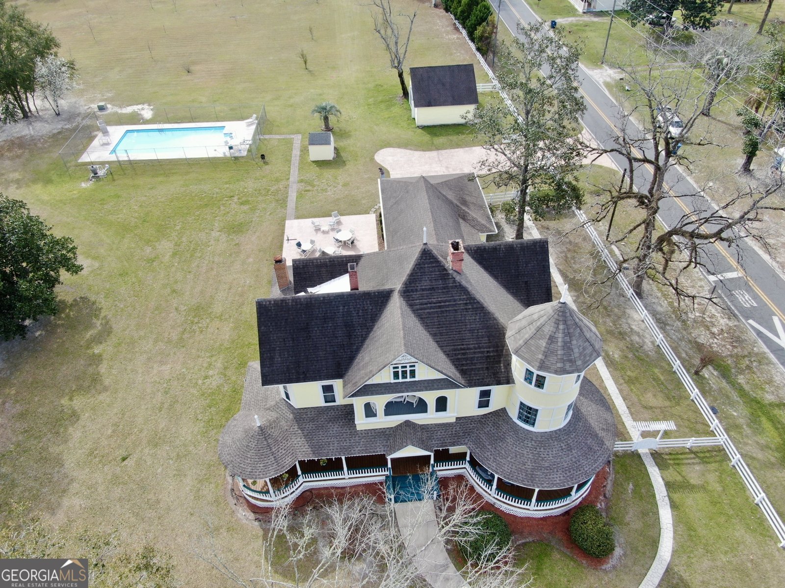 2932 Clough Bay Road Waycross - 83