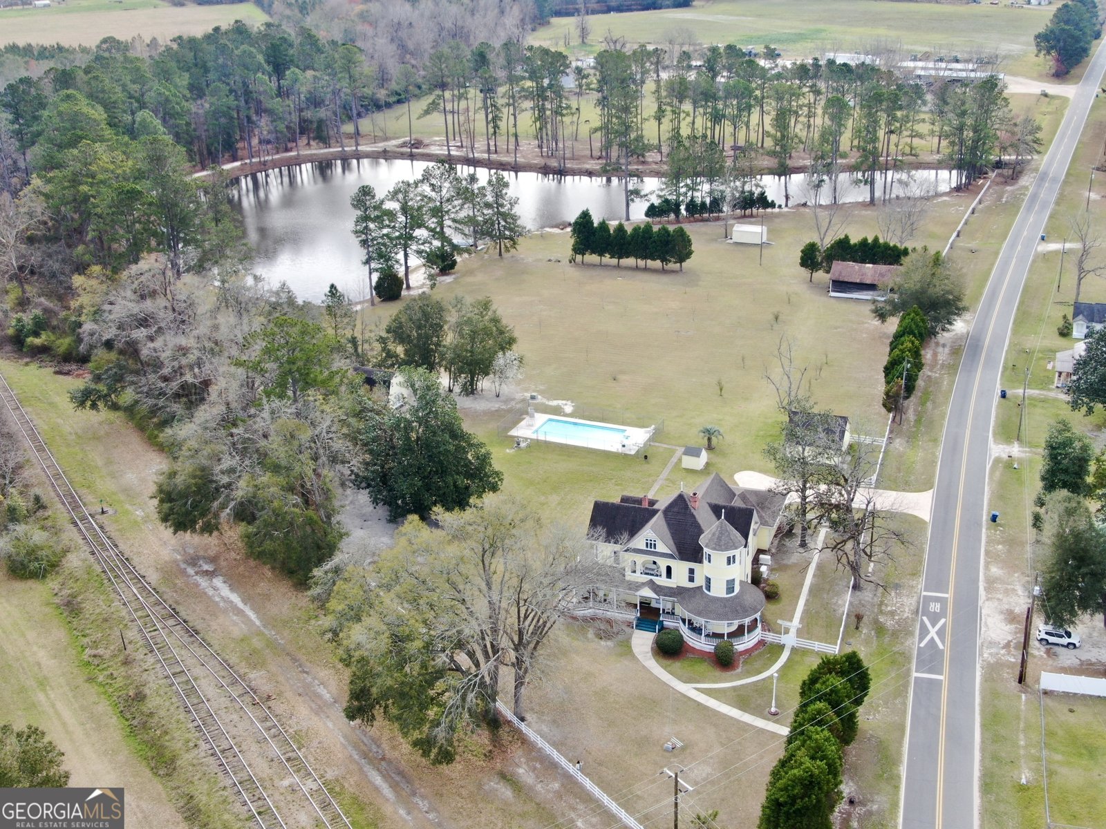 2932 Clough Bay Road Waycross - 95