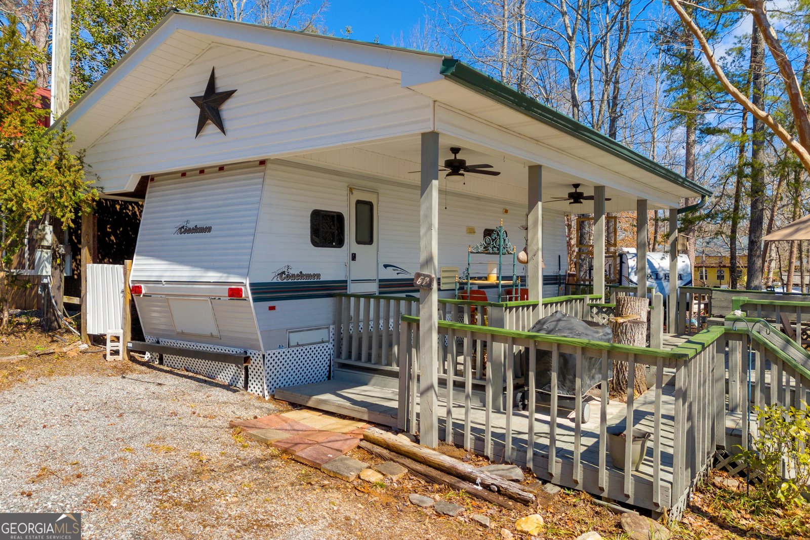 941 Mountain Shadows Drive Cleveland - 1