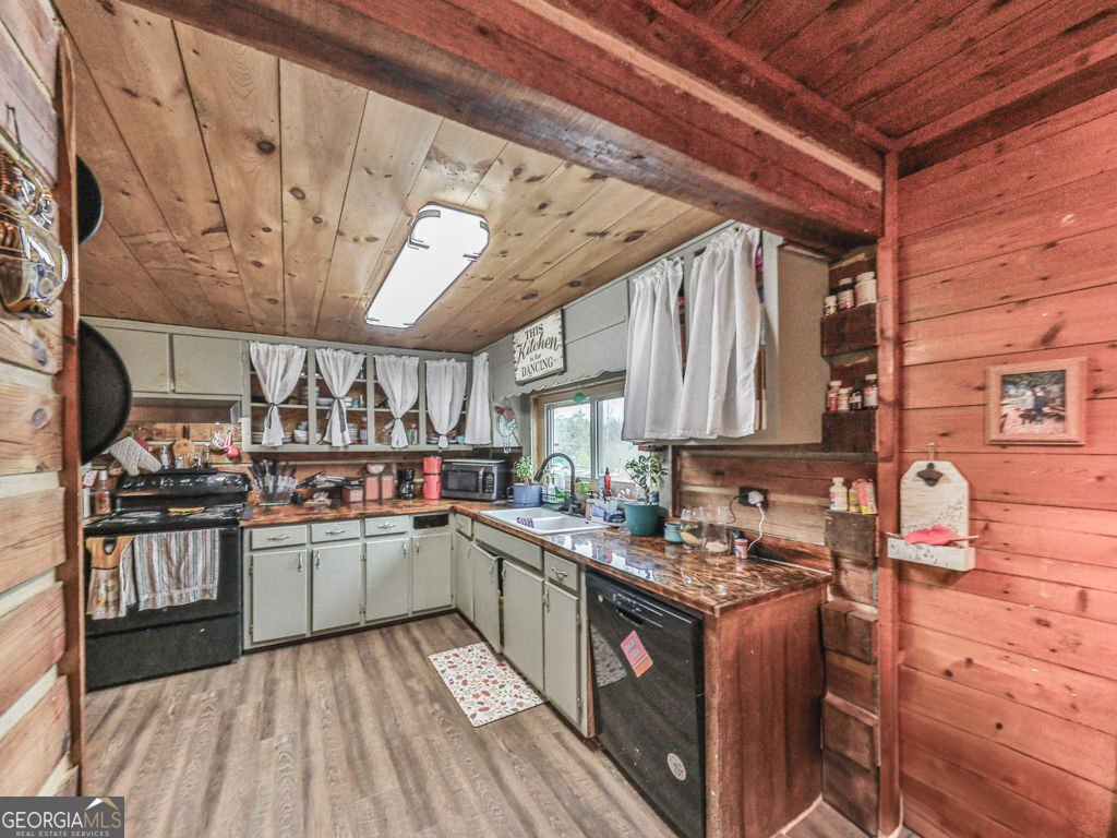 2810 Little Refuge Road Road Waleska - 45