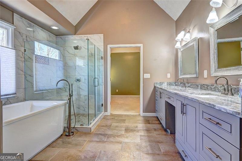 596 WHITBY Drive Douglasville - 17