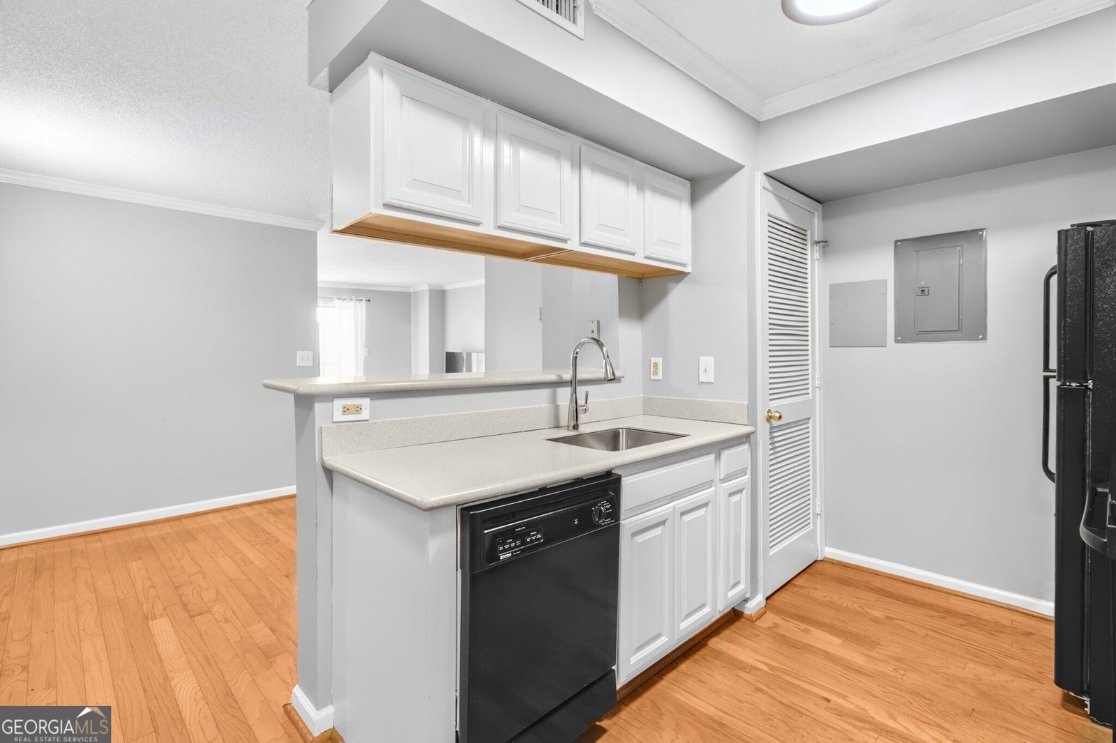 795 Hammond Drive Atlanta - 8