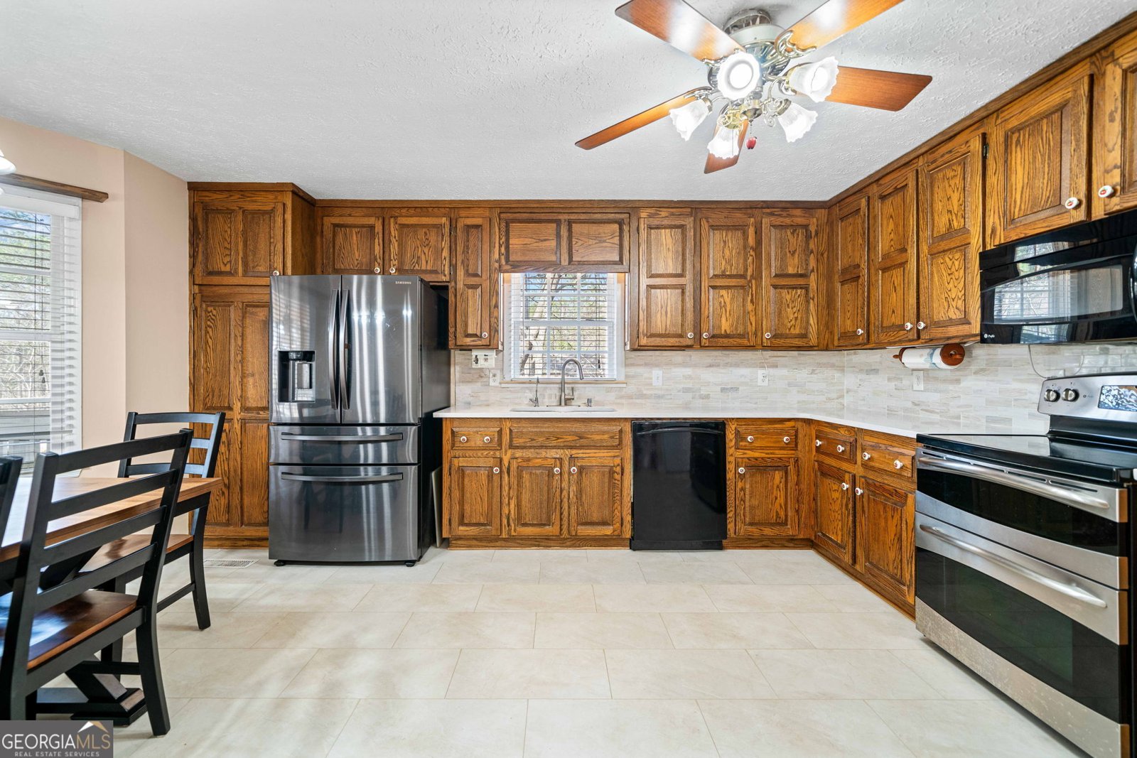 444 Pineview Drive Canton - 19