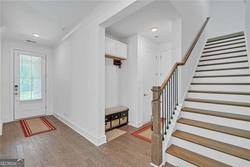 163 Lorraine Parkway Woodstock - 27