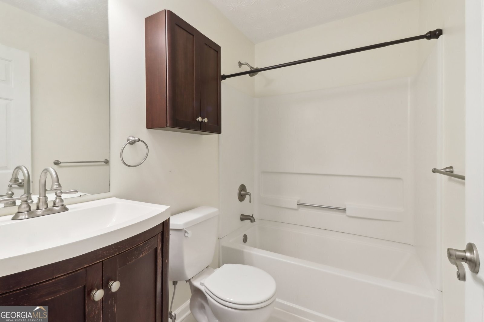 1902 Elm Park Drive Hampton - 1