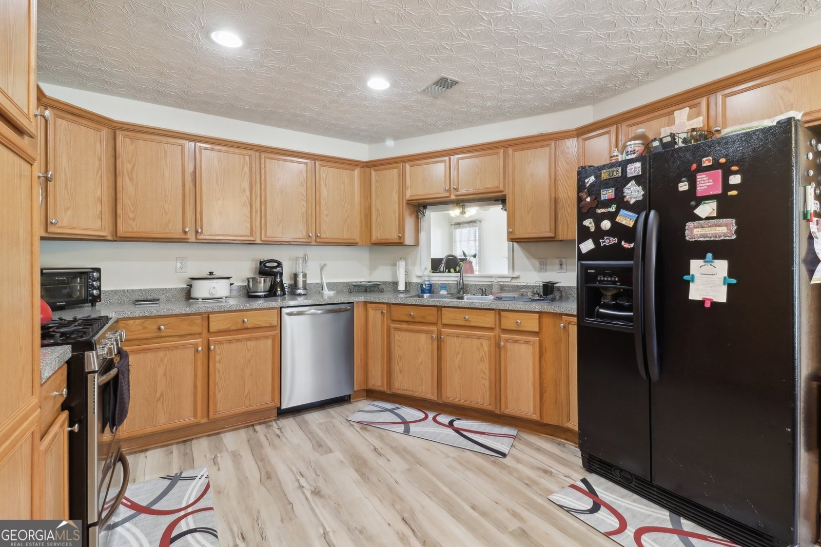1902 Elm Park Drive Hampton - 12