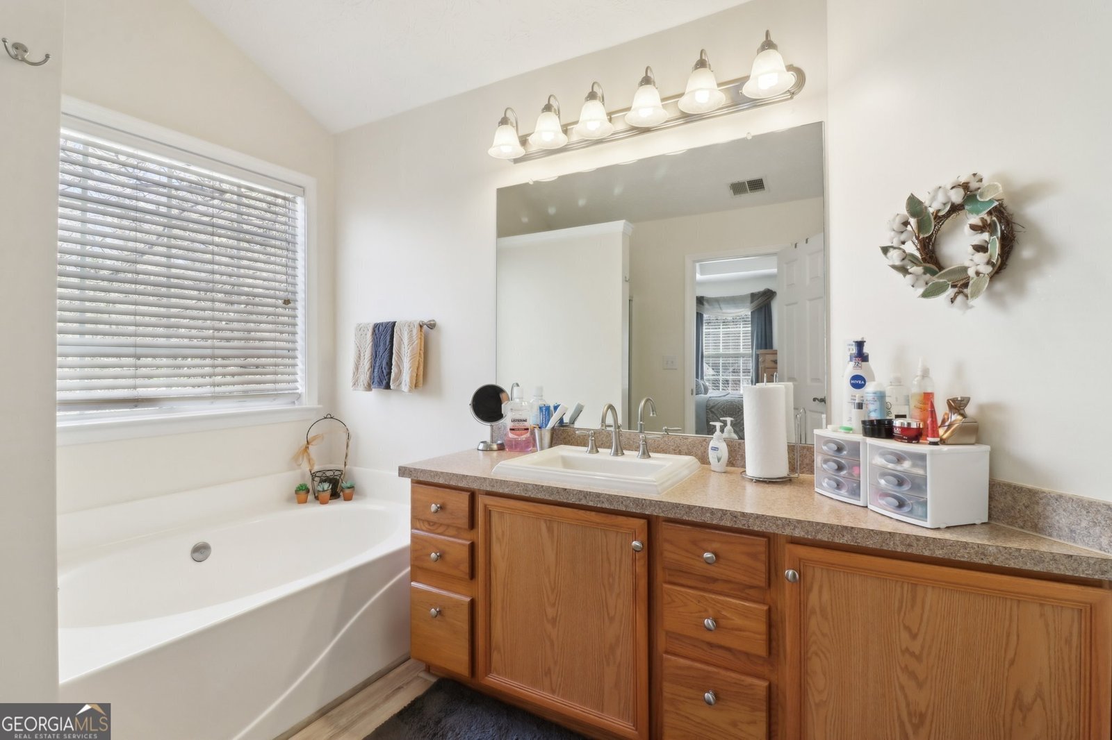 1902 Elm Park Drive Hampton - 20