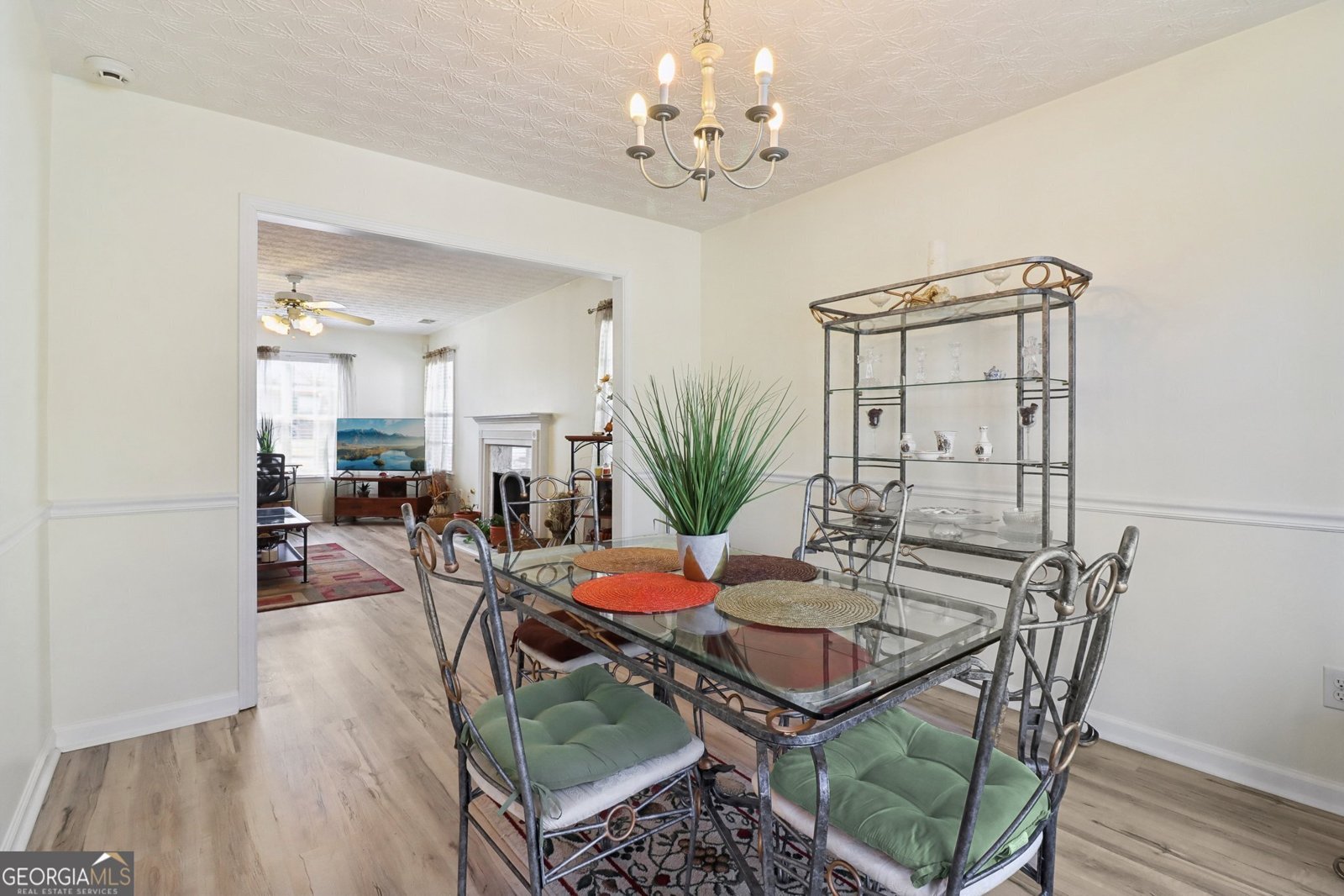 1902 Elm Park Drive Hampton - 9