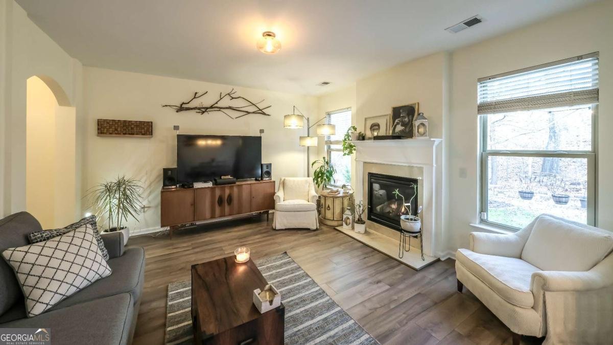 242 STILLWOOD Drive Newnan - 26