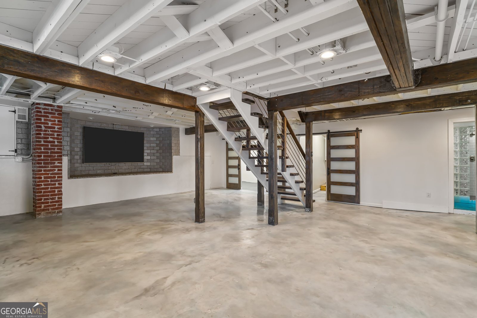 1290 Pasadena Avenue Atlanta - 19