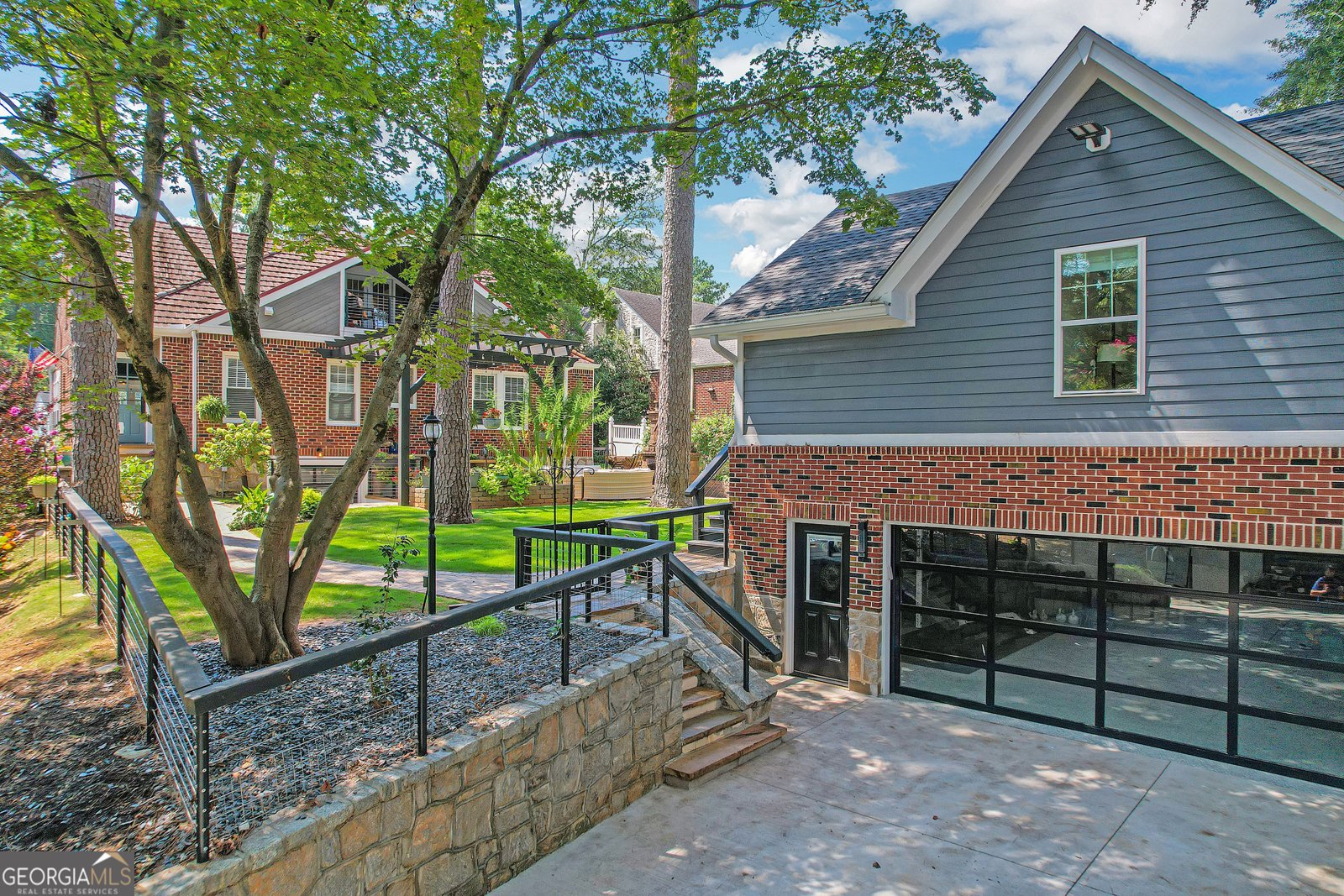 1290 Pasadena Avenue Atlanta - 27
