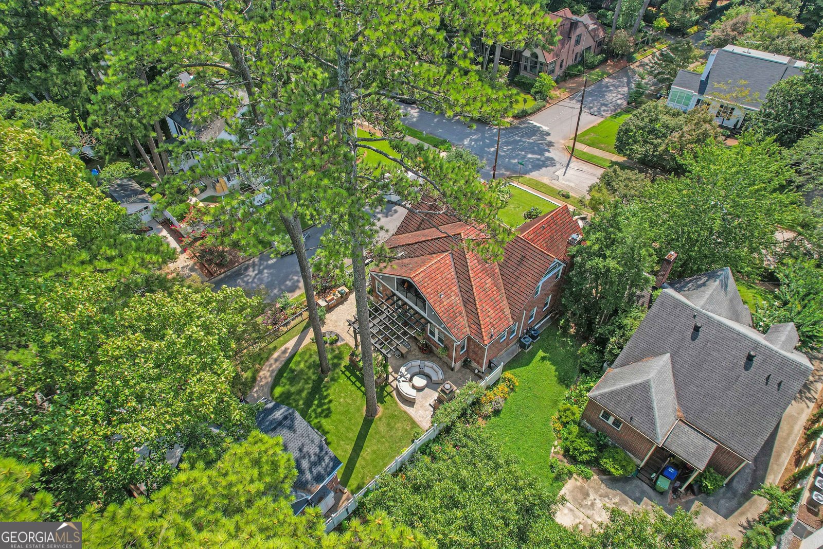 1290 Pasadena Avenue Atlanta - 33