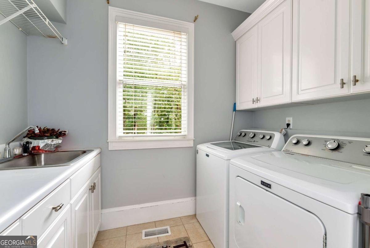 435 Robertson Road Dawsonville - 27