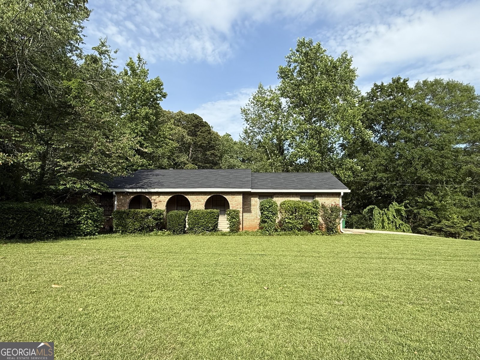 5142 Rock Eagle Drive Stone Mountain - 1