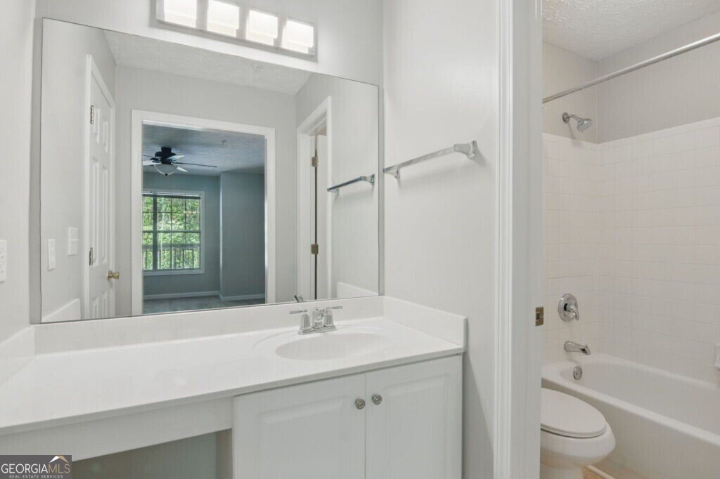 124 Streamside Drive Roswell - 19