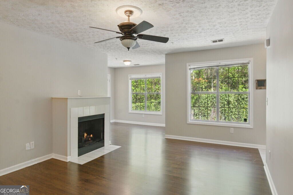 124 Streamside Drive Roswell - 7