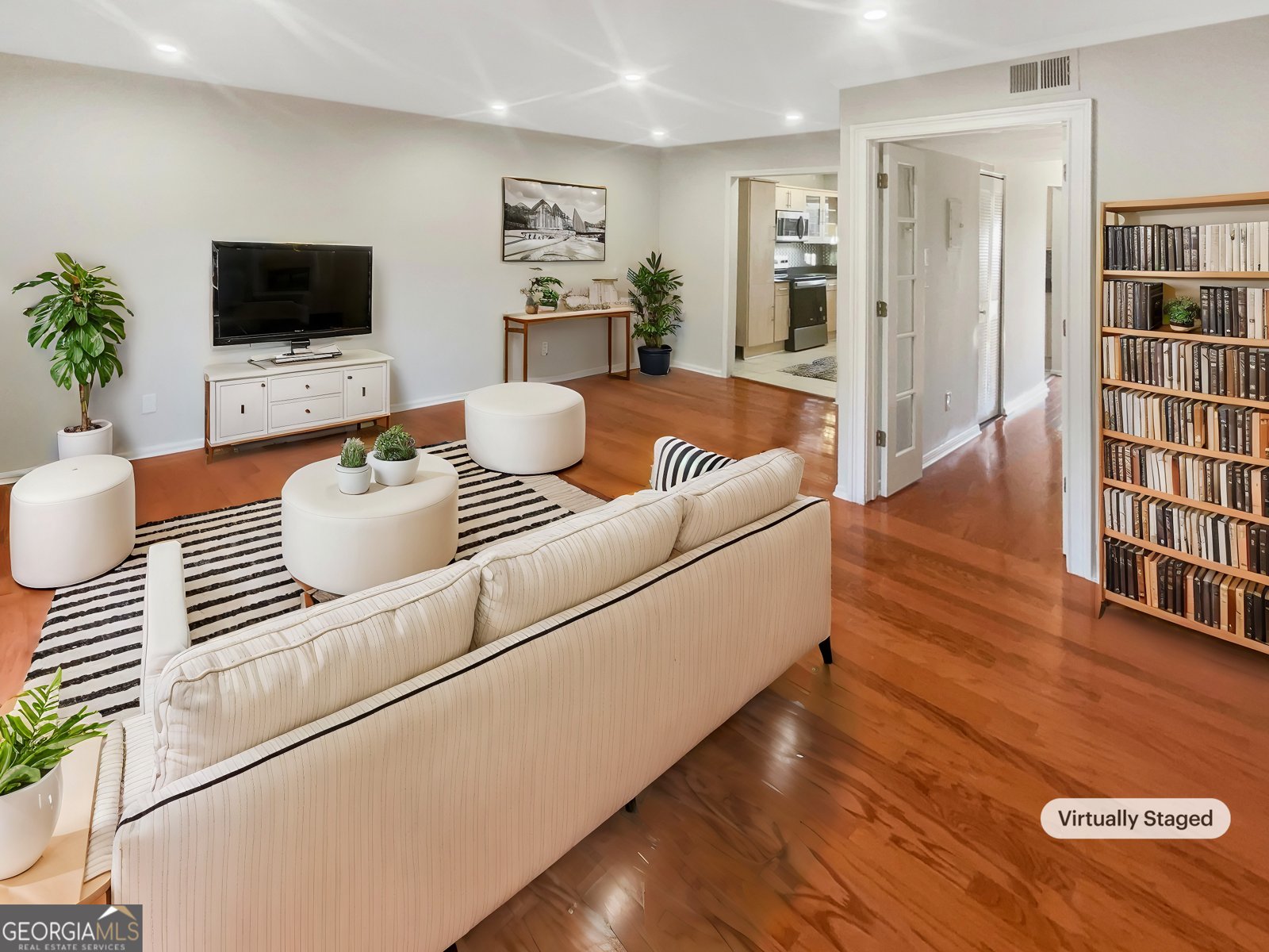 5676 Kingsport Drive Atlanta - 3