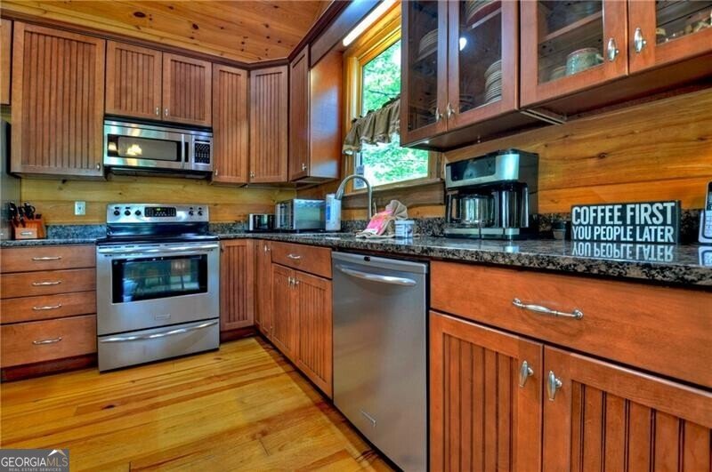 670 Magnolia Drive Blue Ridge - 19