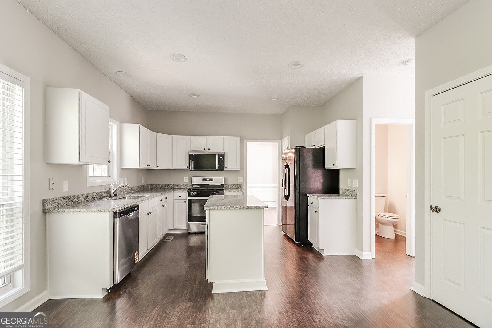 2845 White Blossom Lane Suwanee - 31