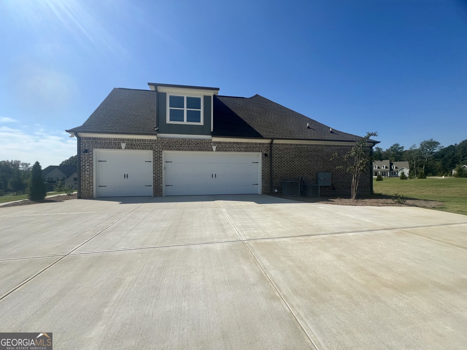 2986 Coralbell Drive Statham - 3