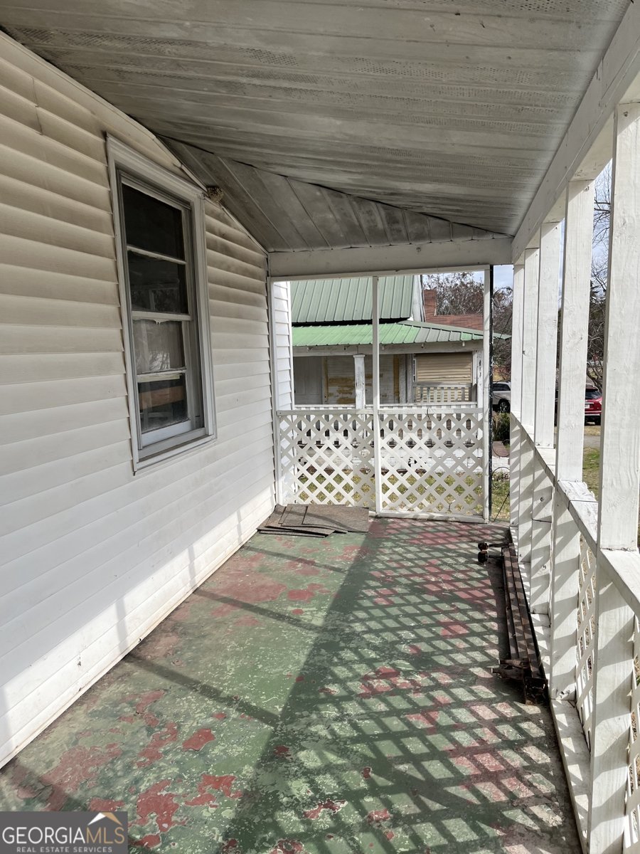 612 S 3rd Avenue Lanett - 9