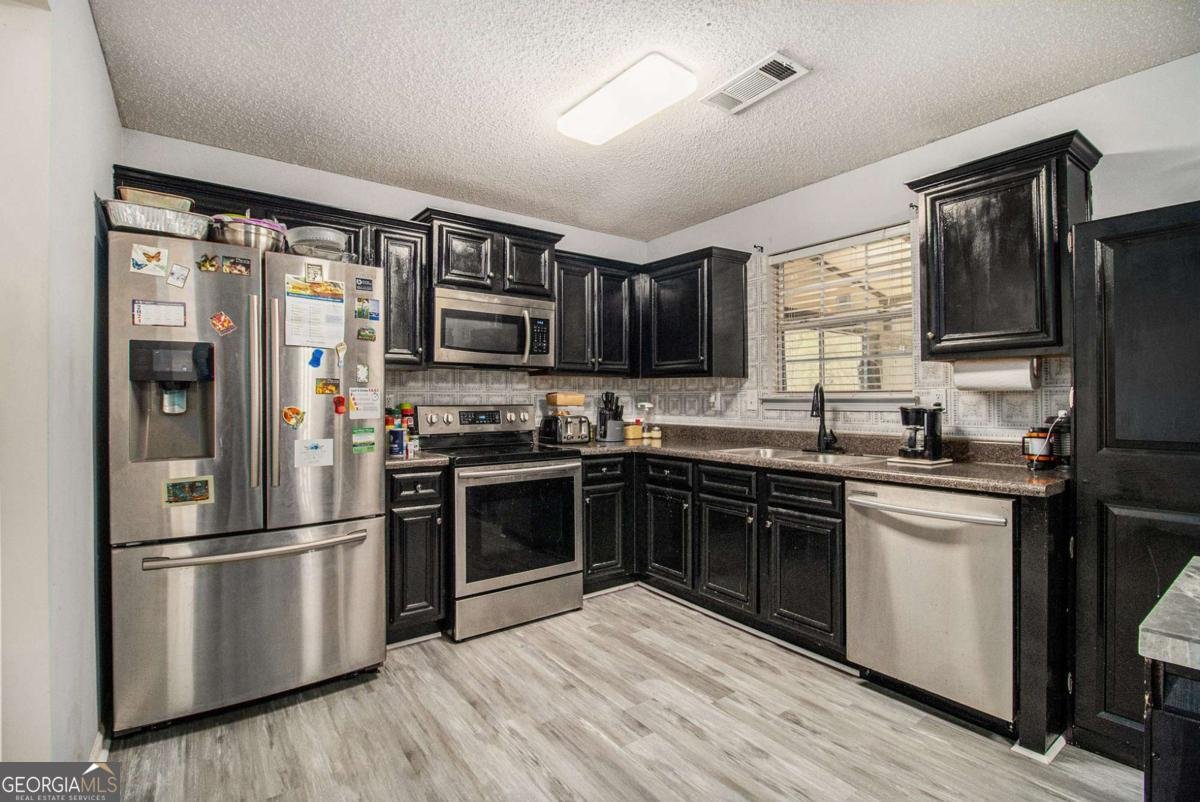 5803 Star Flower Drive Ellenwood - 10