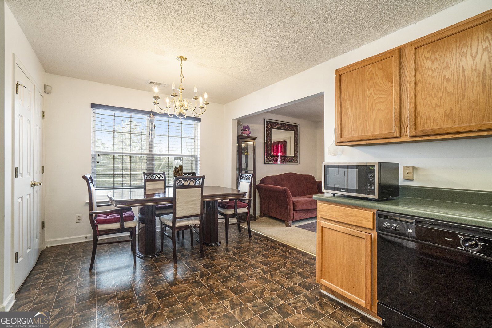 665 Sable View Lane Atlanta - 9