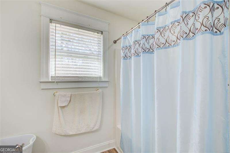 1603 Drowning Creek Road Dacula - 34