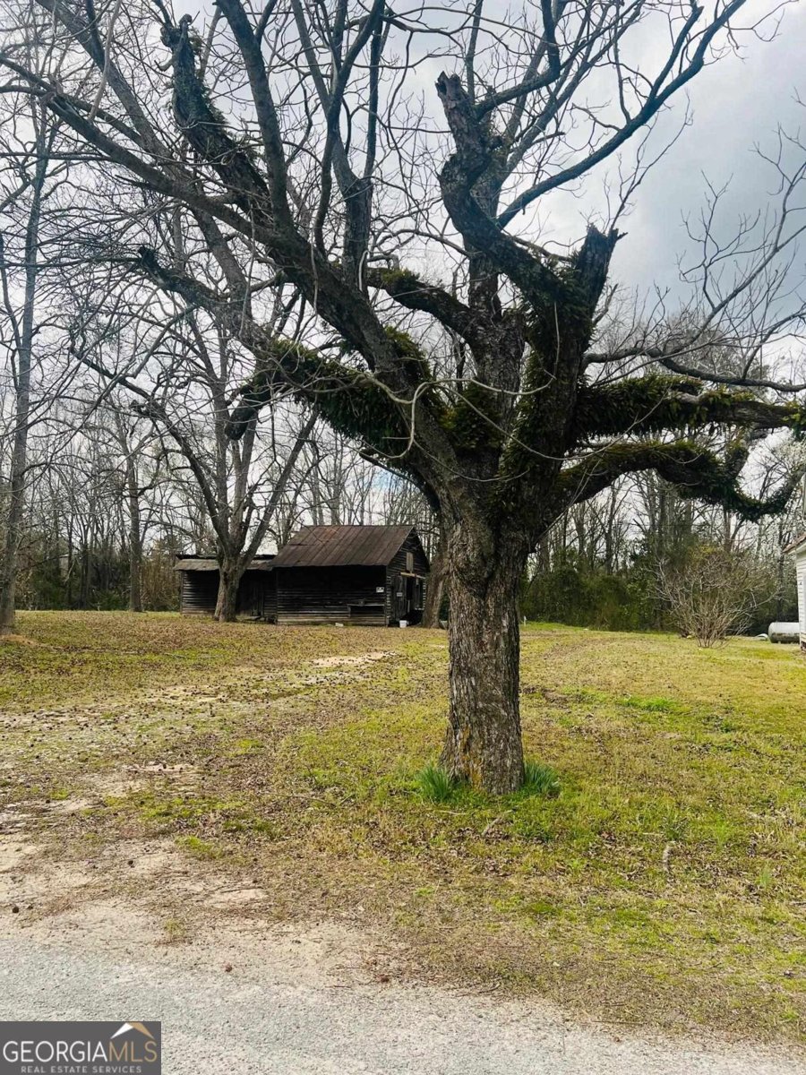 1011 Railroad Street Siloam - 12