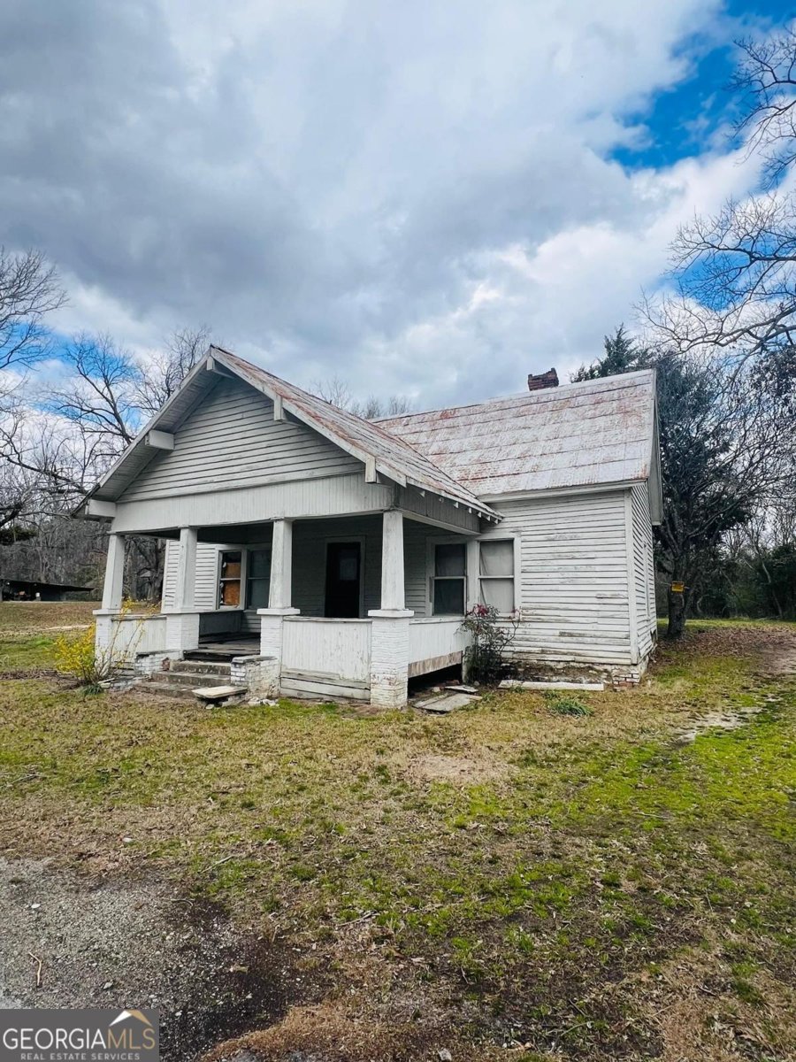 1011 Railroad Street Siloam - 2