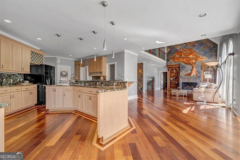 3460 MANSIONS Parkway Berkeley Lake - 14