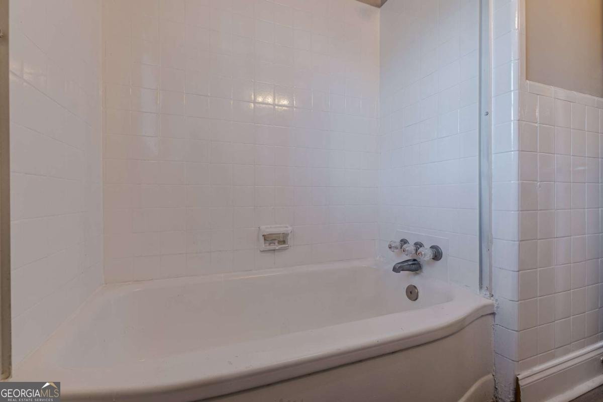 1376 Westmont Road Atlanta - 26