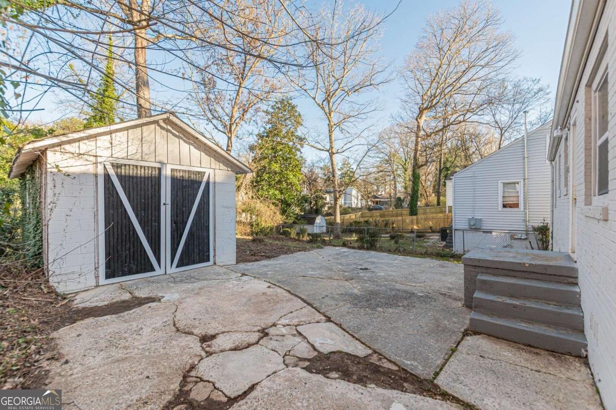 1376 Westmont Road Atlanta - 3