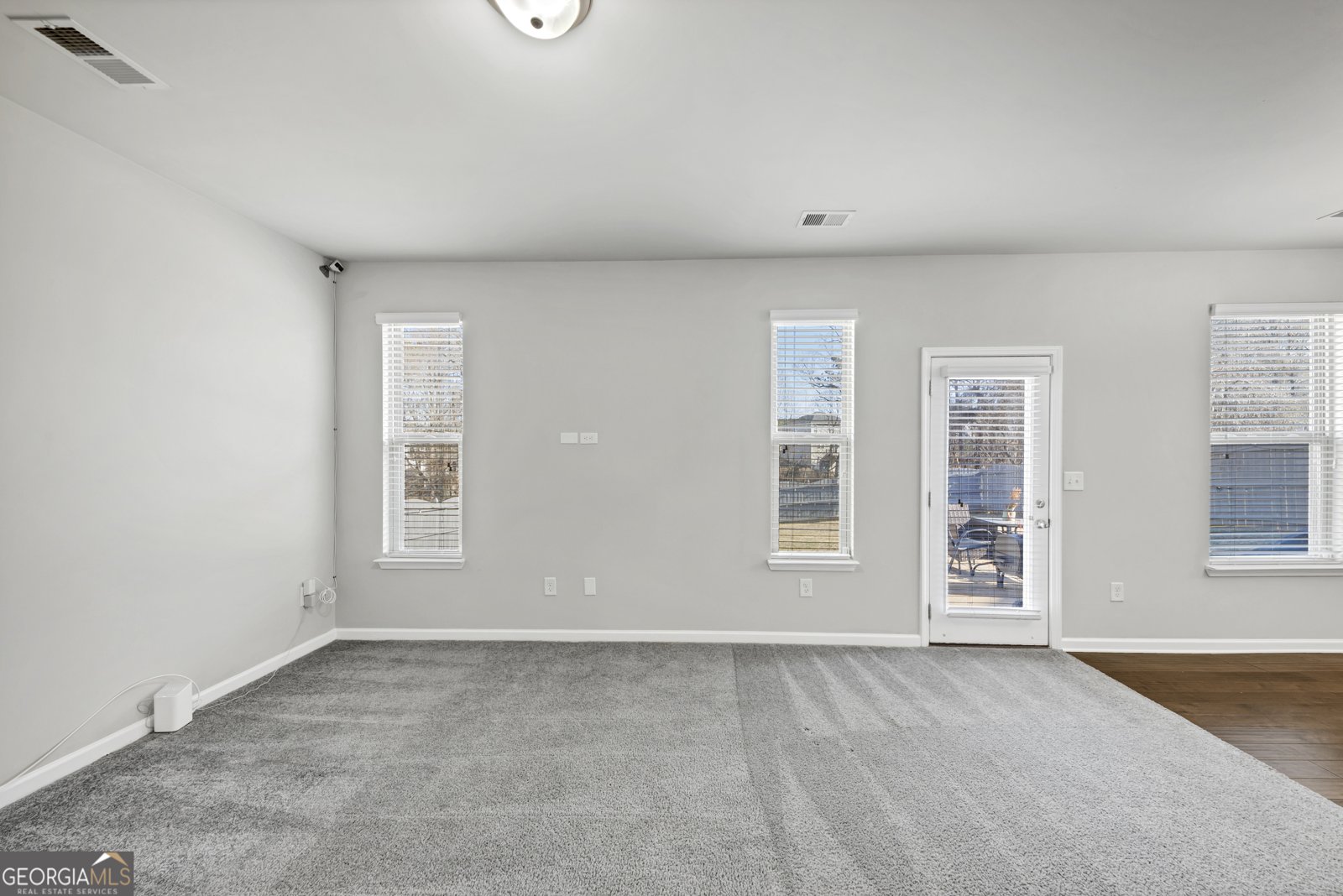7104 Skippingstone Way Douglasville - 1