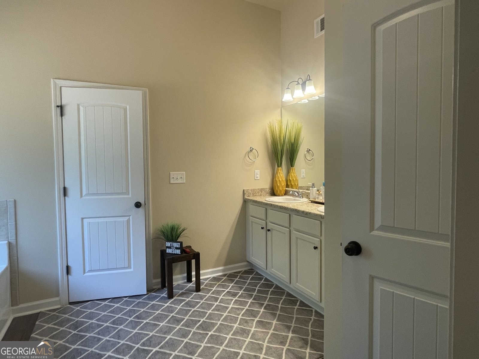3624 Peeksville Road Locust Grove - 27