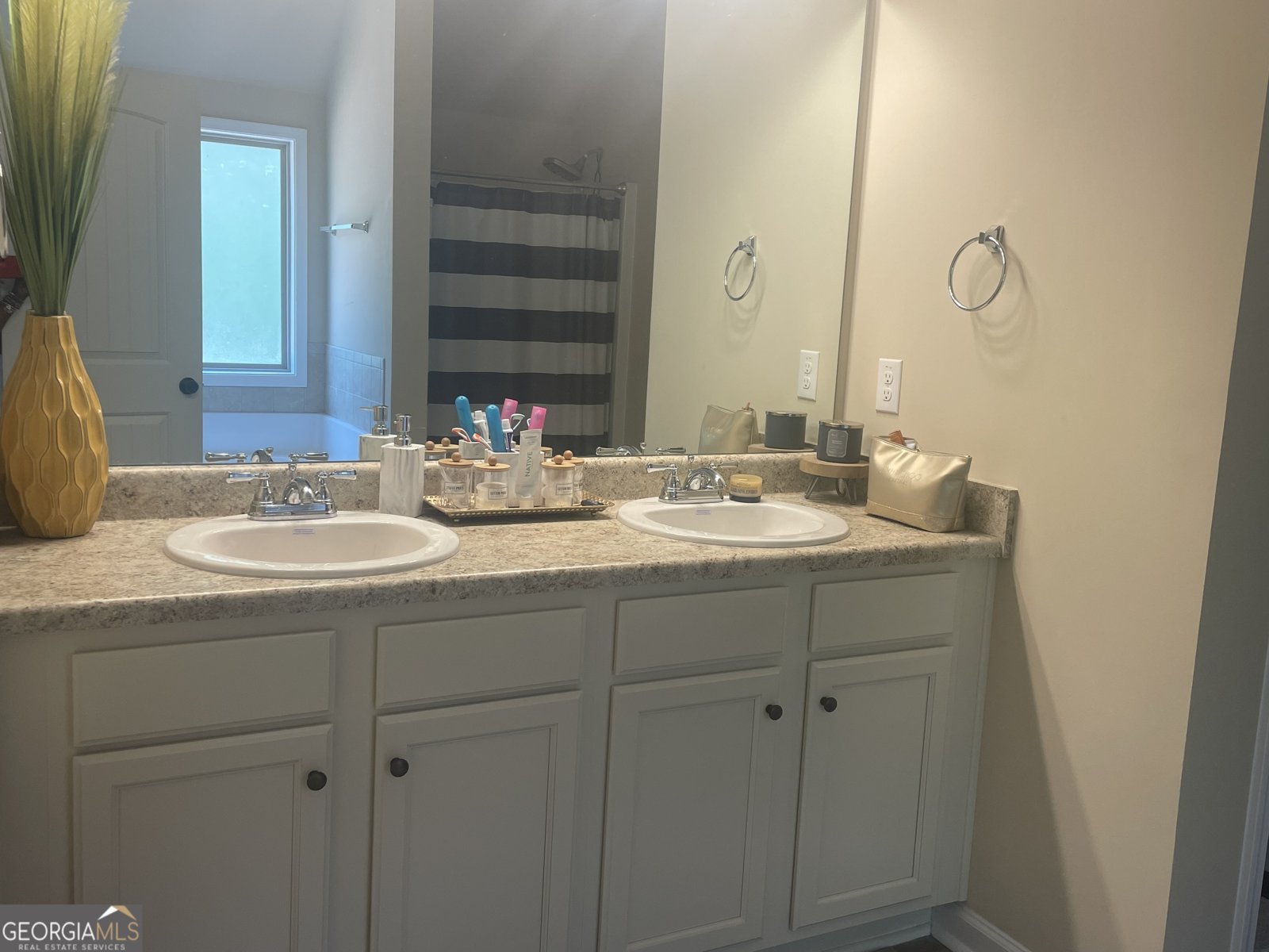 3624 Peeksville Road Locust Grove - 28