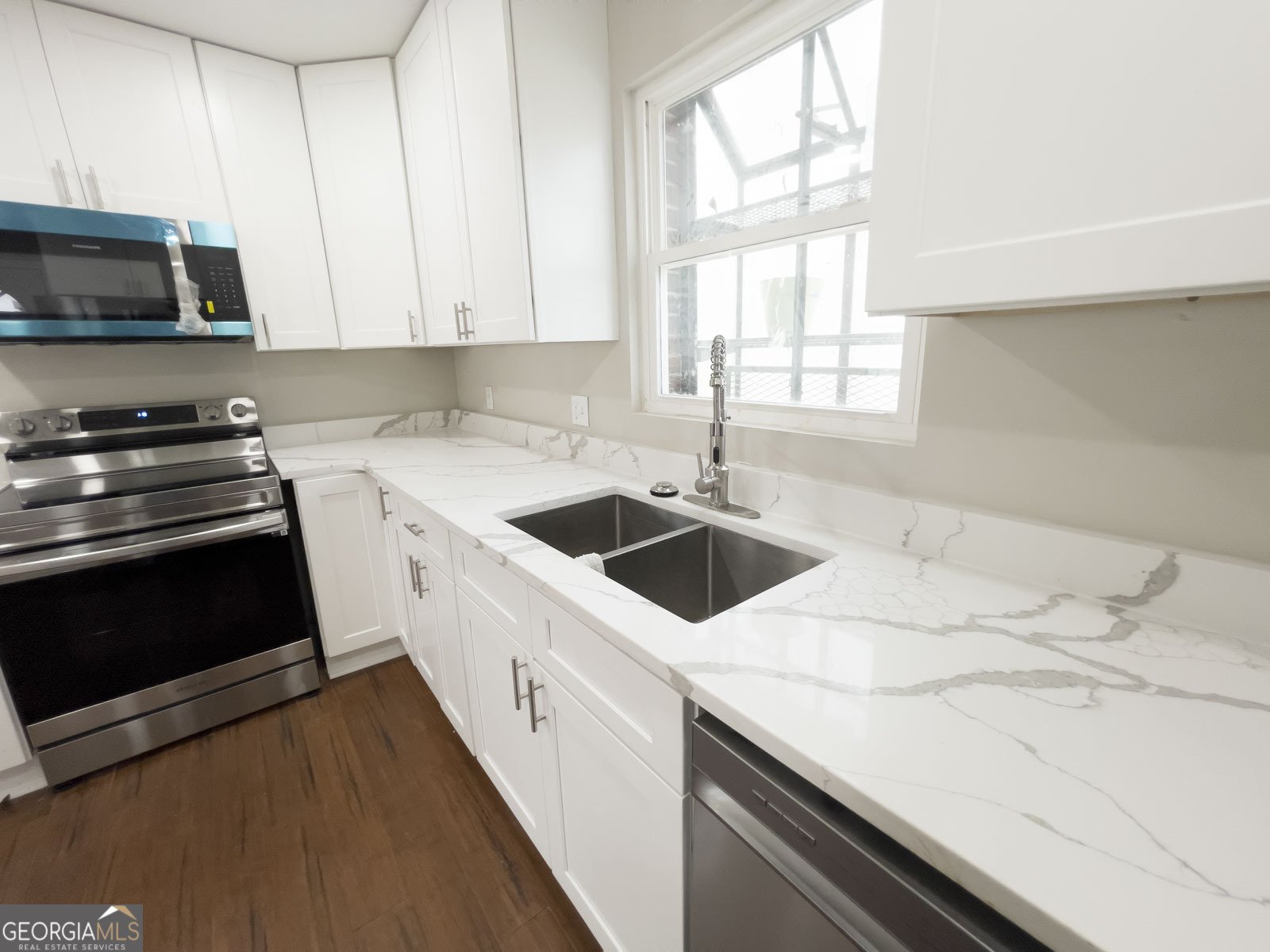 444 Sargent Drive Atlanta - 10