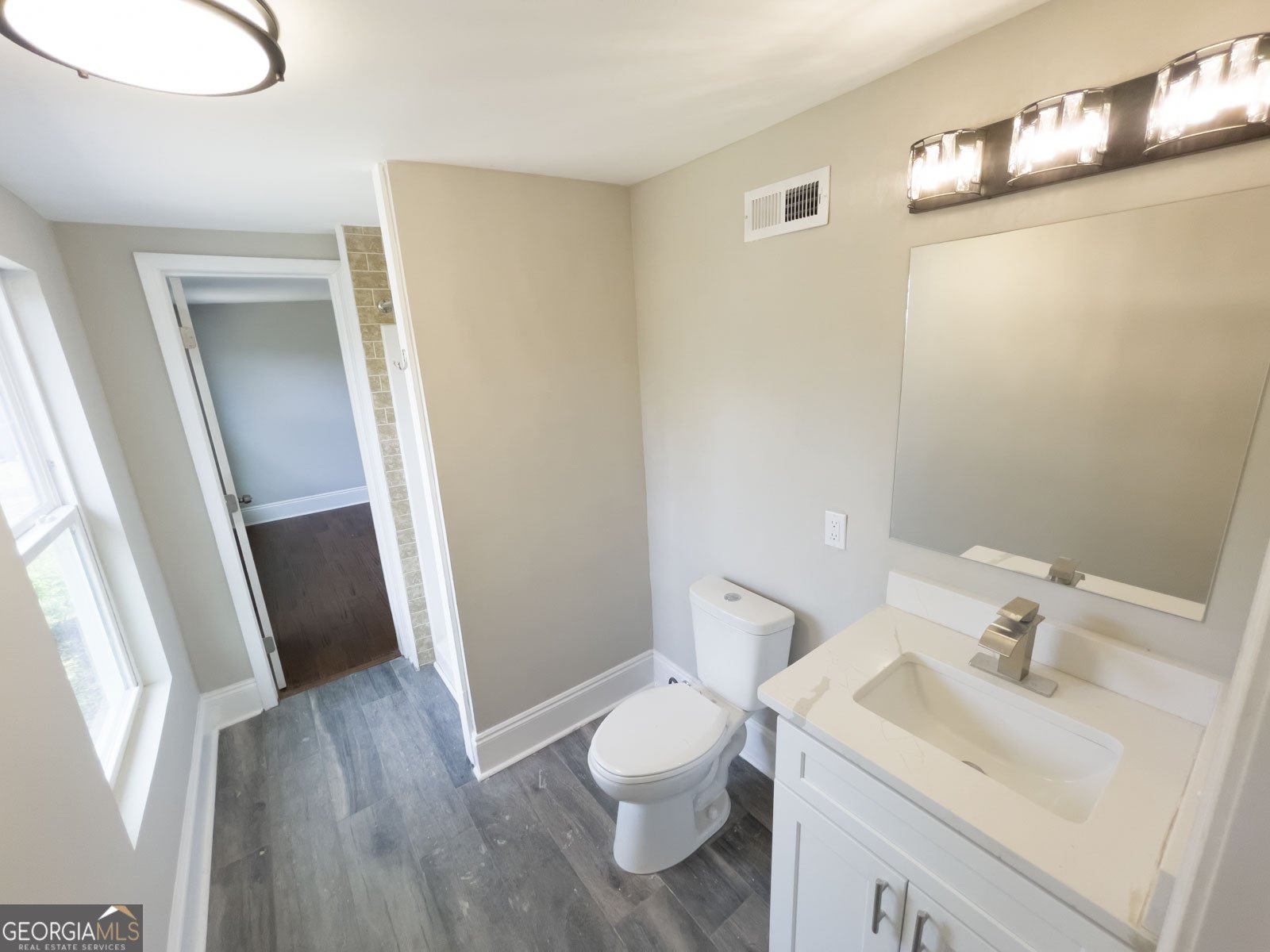 444 Sargent Drive Atlanta - 24