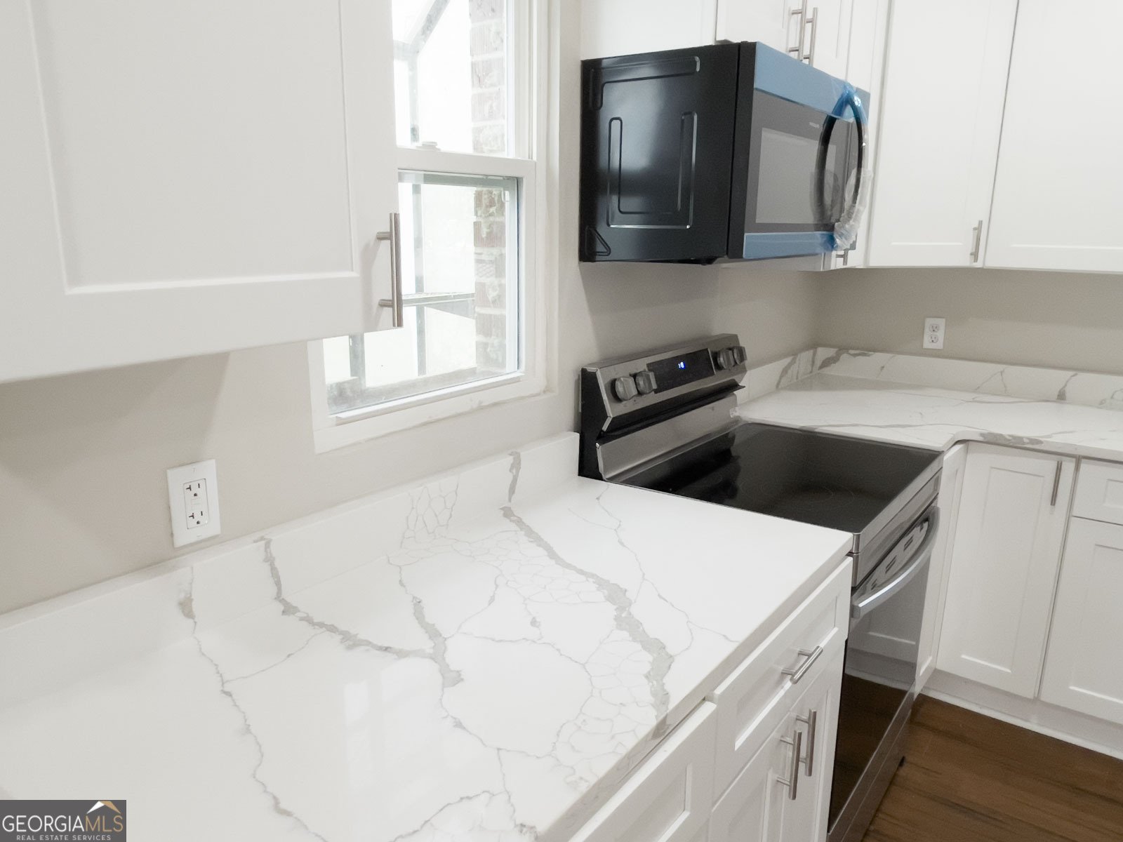 444 Sargent Drive Atlanta - 8