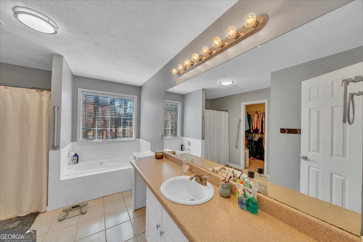 235 Strawberry Circle Dublin - 11