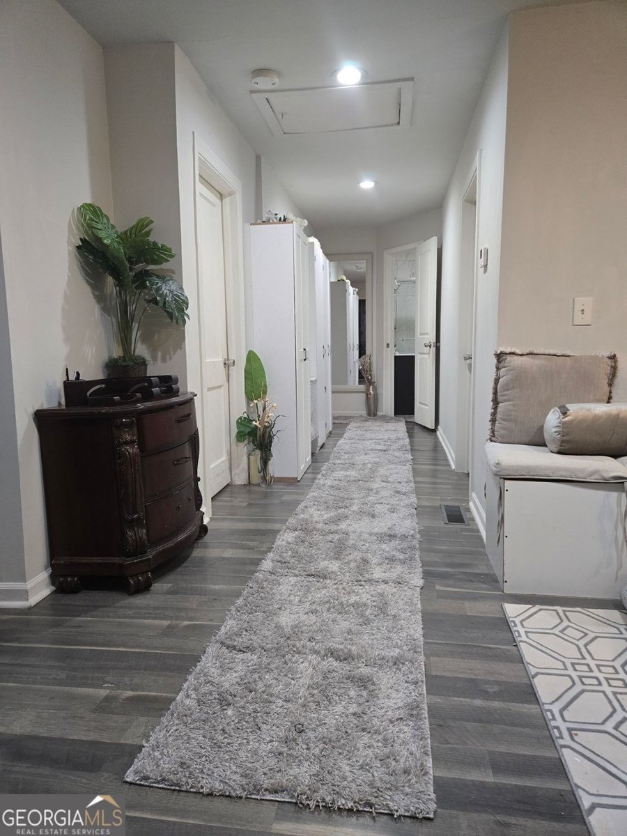 2077 Brockett Road Tucker - 16