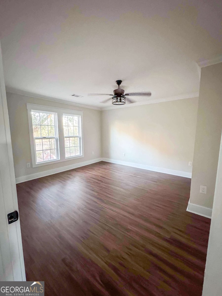 1533 W River Road Rhine - 22