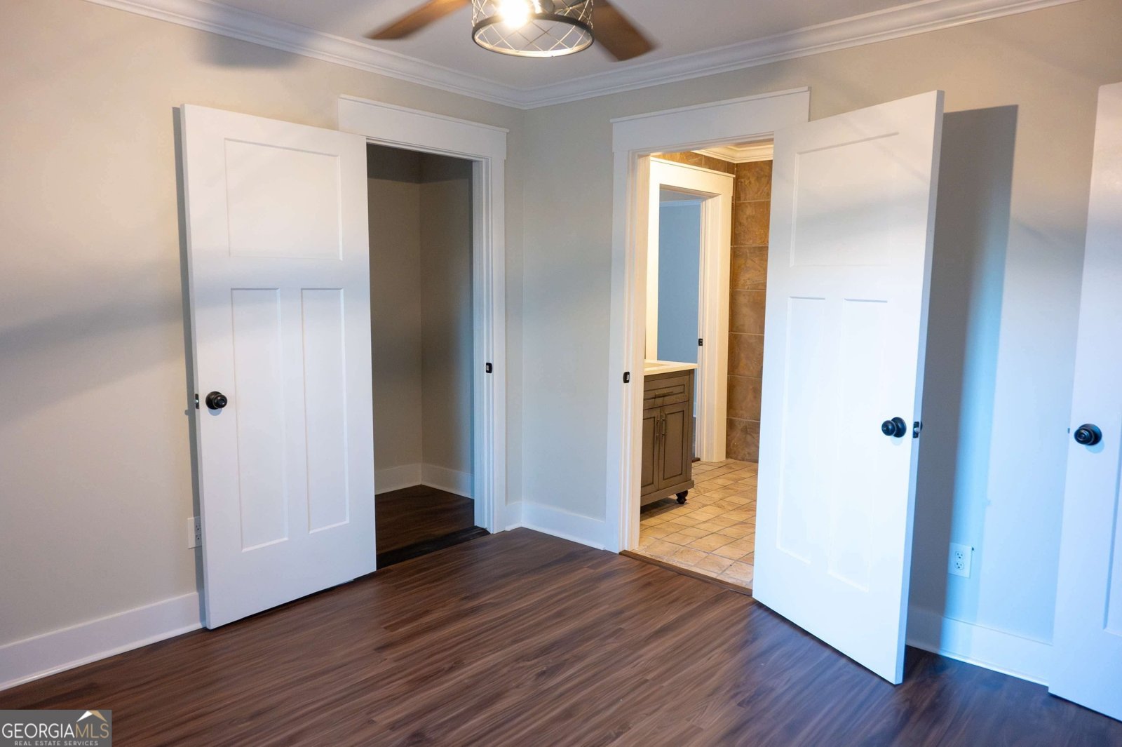 1533 W River Road Rhine - 26