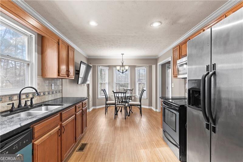 67 Oak Landing Way Douglasville - 12