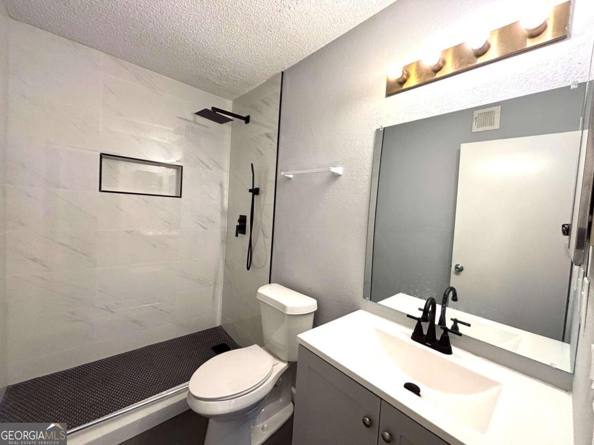 1502 Huntingdon chase Atlanta - 12