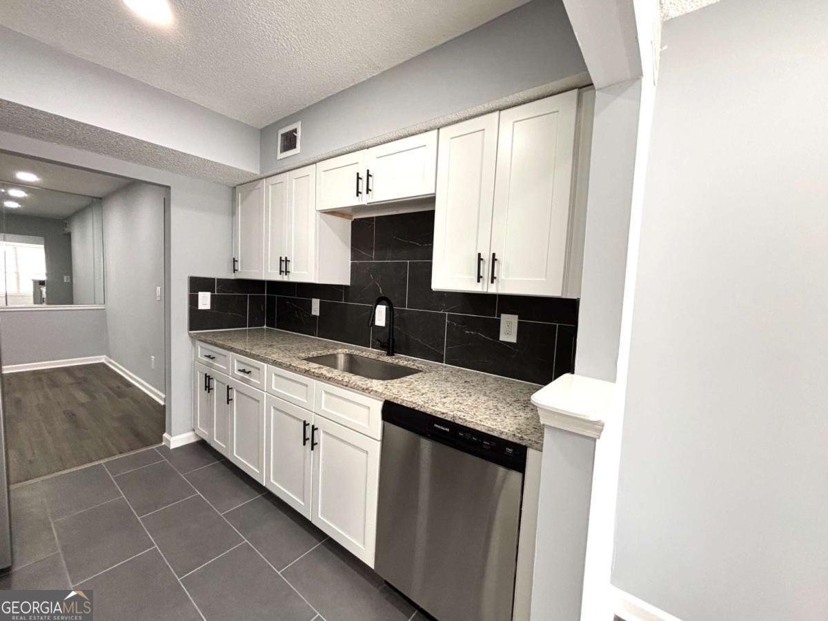 1502 Huntingdon chase Atlanta - 3