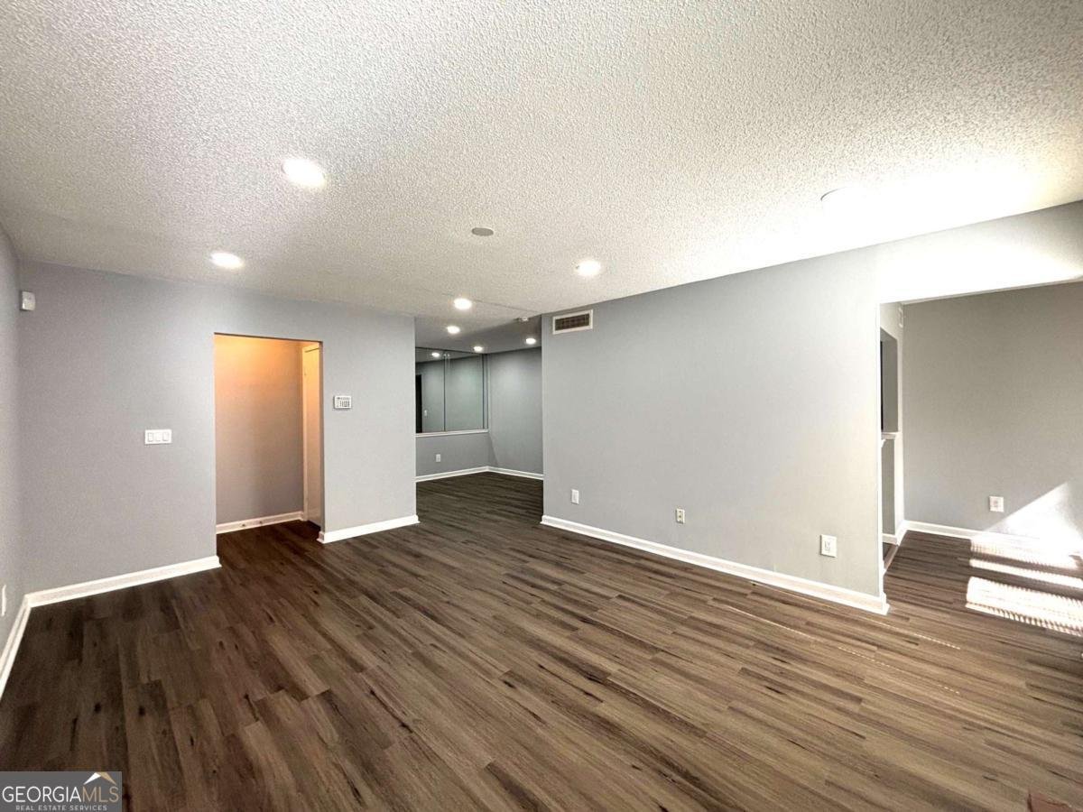 1502 Huntingdon chase Atlanta - 8