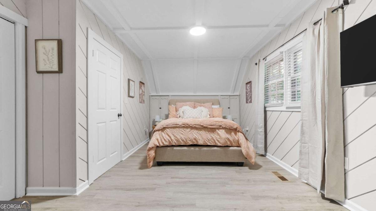 1147 Martin Drive Cleveland - 37