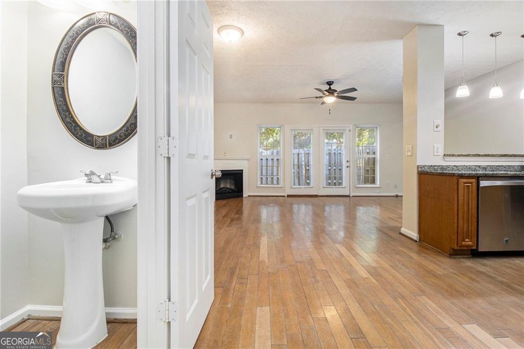 4273 High Park Lane East Point - 2