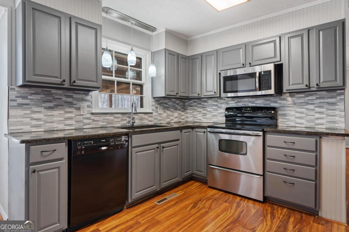 110 Westminster Drive Eatonton - 22
